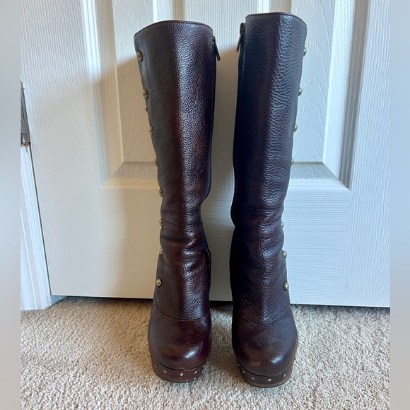 UGG Cosima leather studded boots - Picture 4 of 7